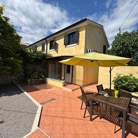 Apartment Ela, Kostrena Rijeka Exterior photo